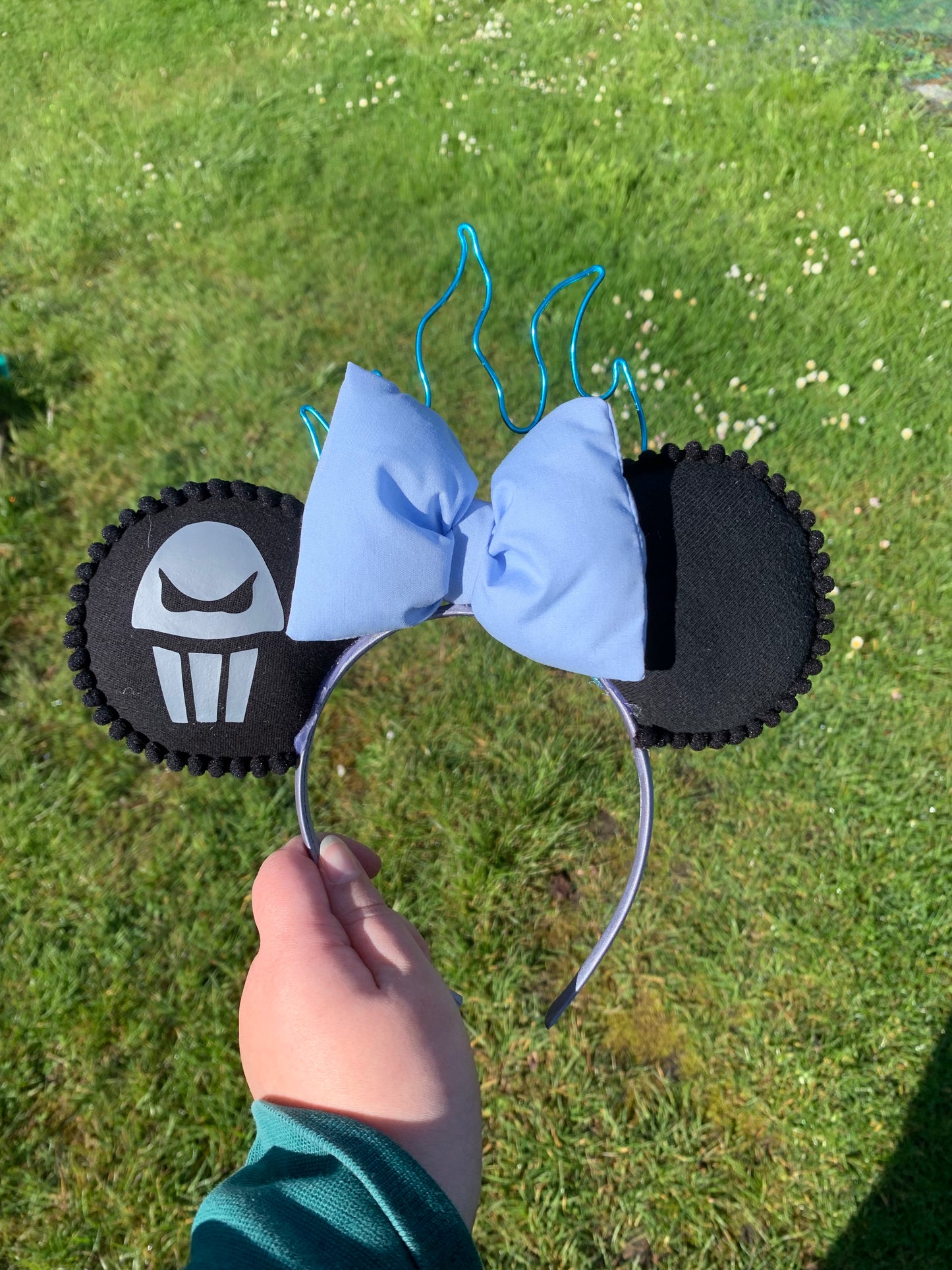 Ears Hadès