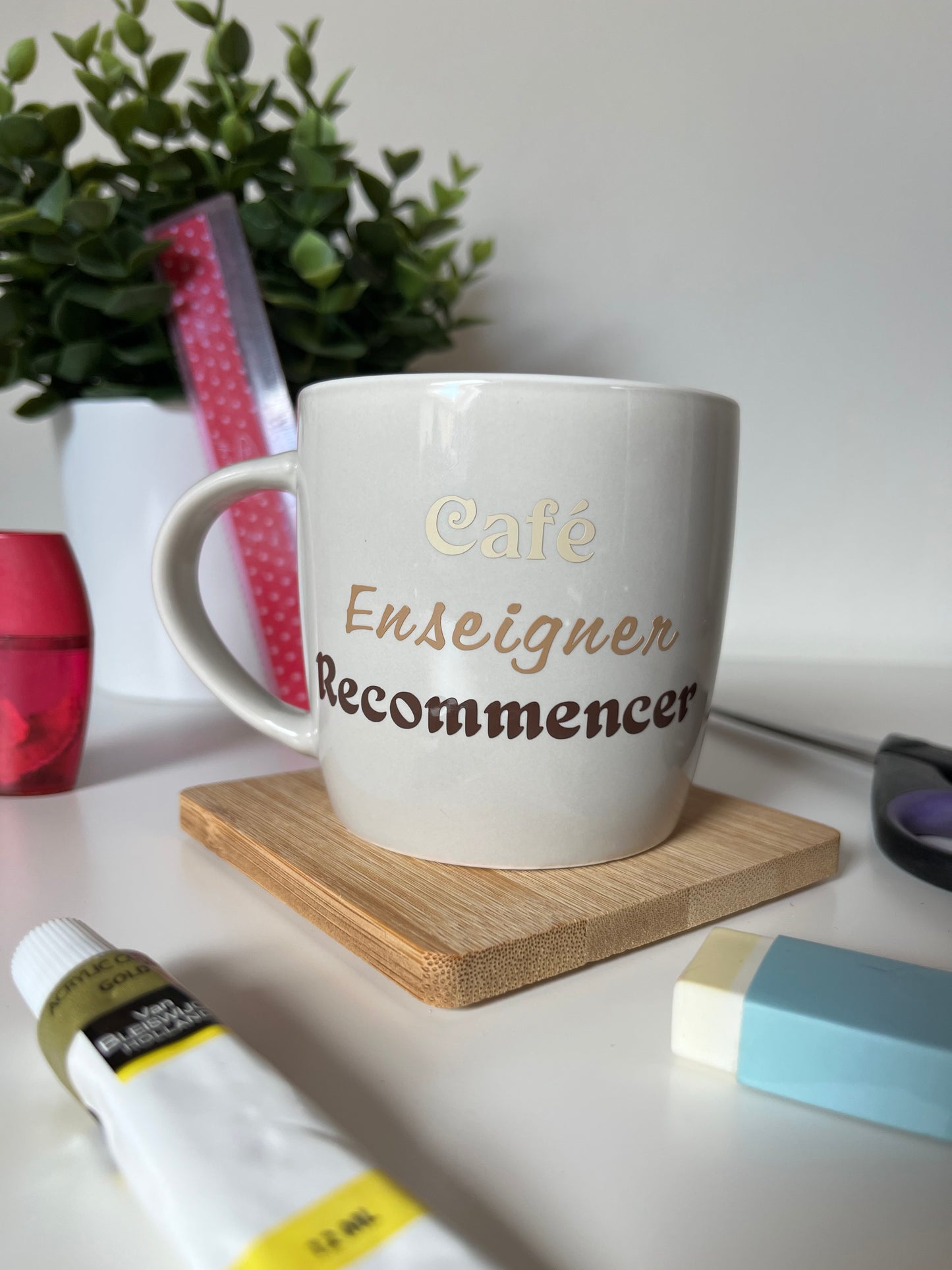 Tasse enseigner