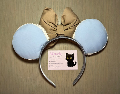 Ears Lava