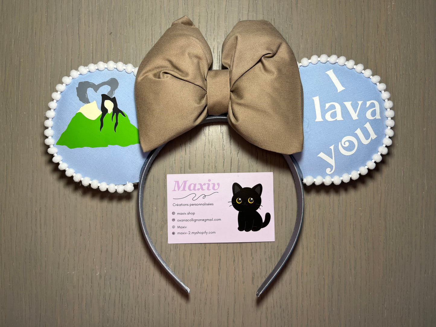 Ears Lava