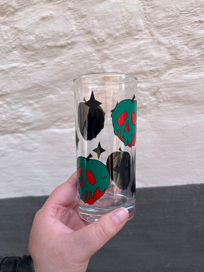 Verre Pomme empoisonnée