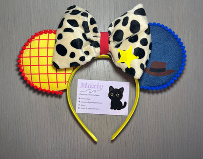 Ears Woody